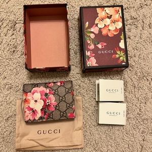 Gucci wallet